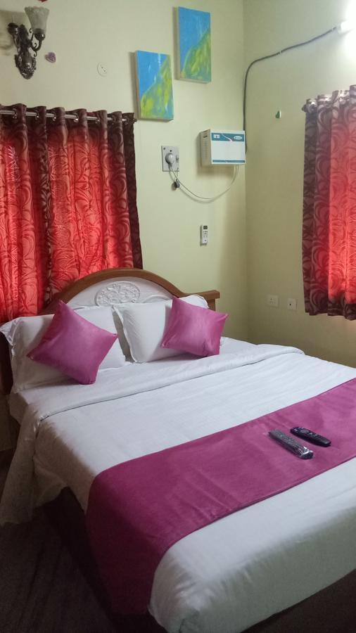 Tharif Residency Hotel *