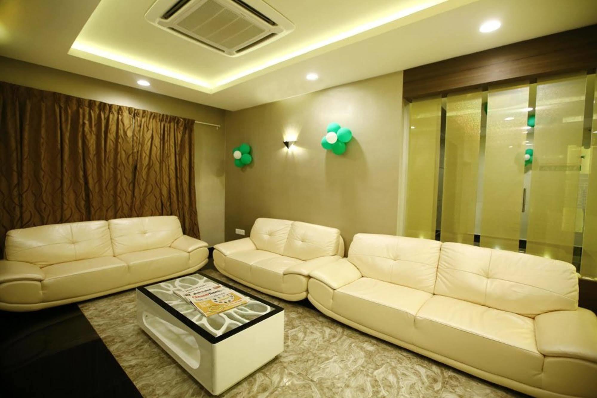 Fabhotel Alreef Residency 3*