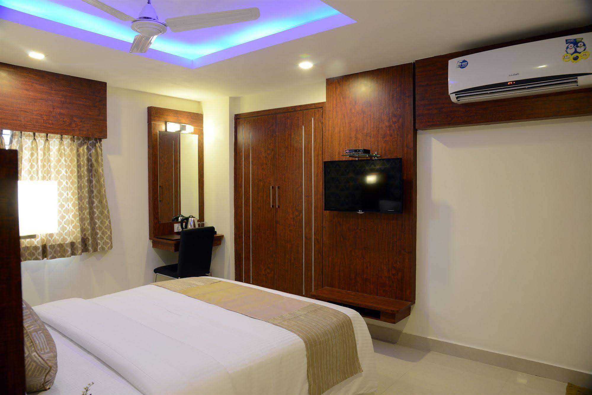 De Castle Hotel 3*