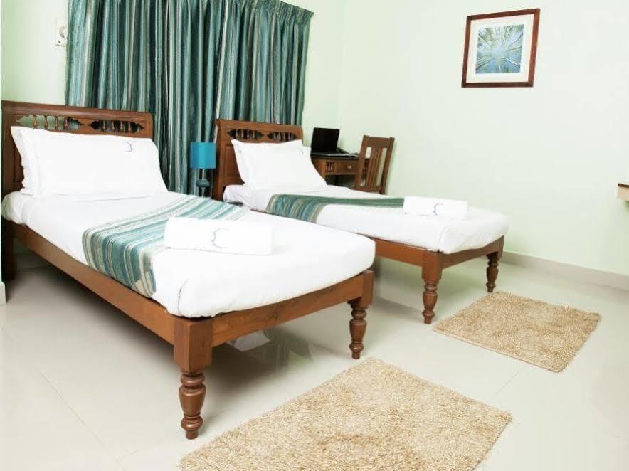 Hotel Crescent