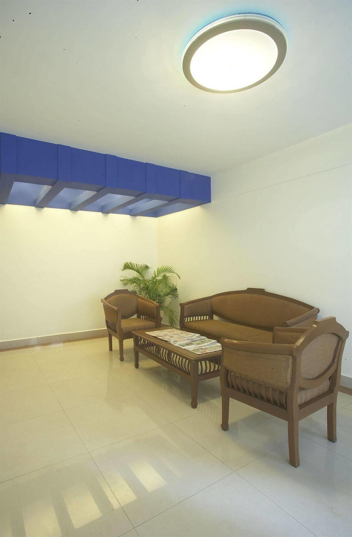Hotel Crescent 3*
