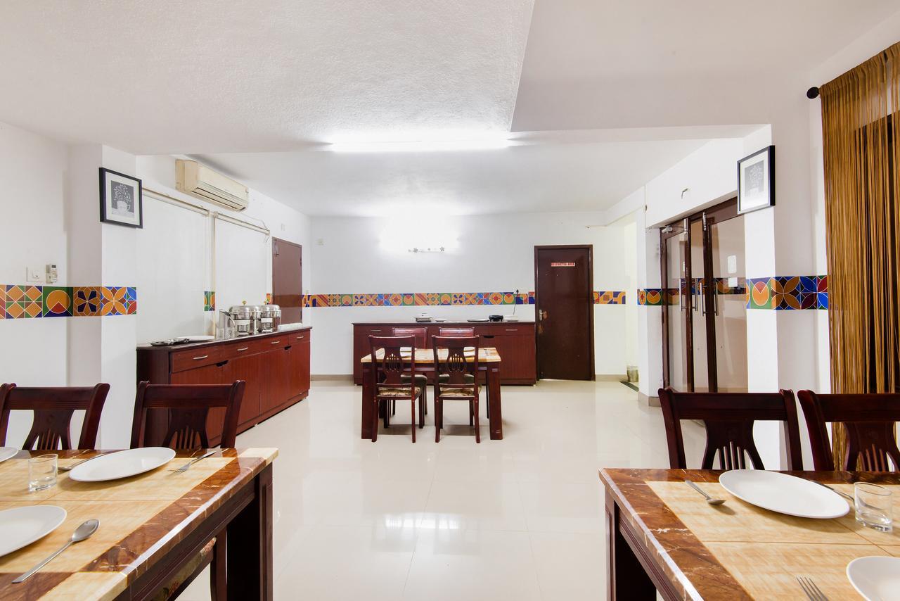 Hotel Capital O 35927 Comfort Suites 3*
