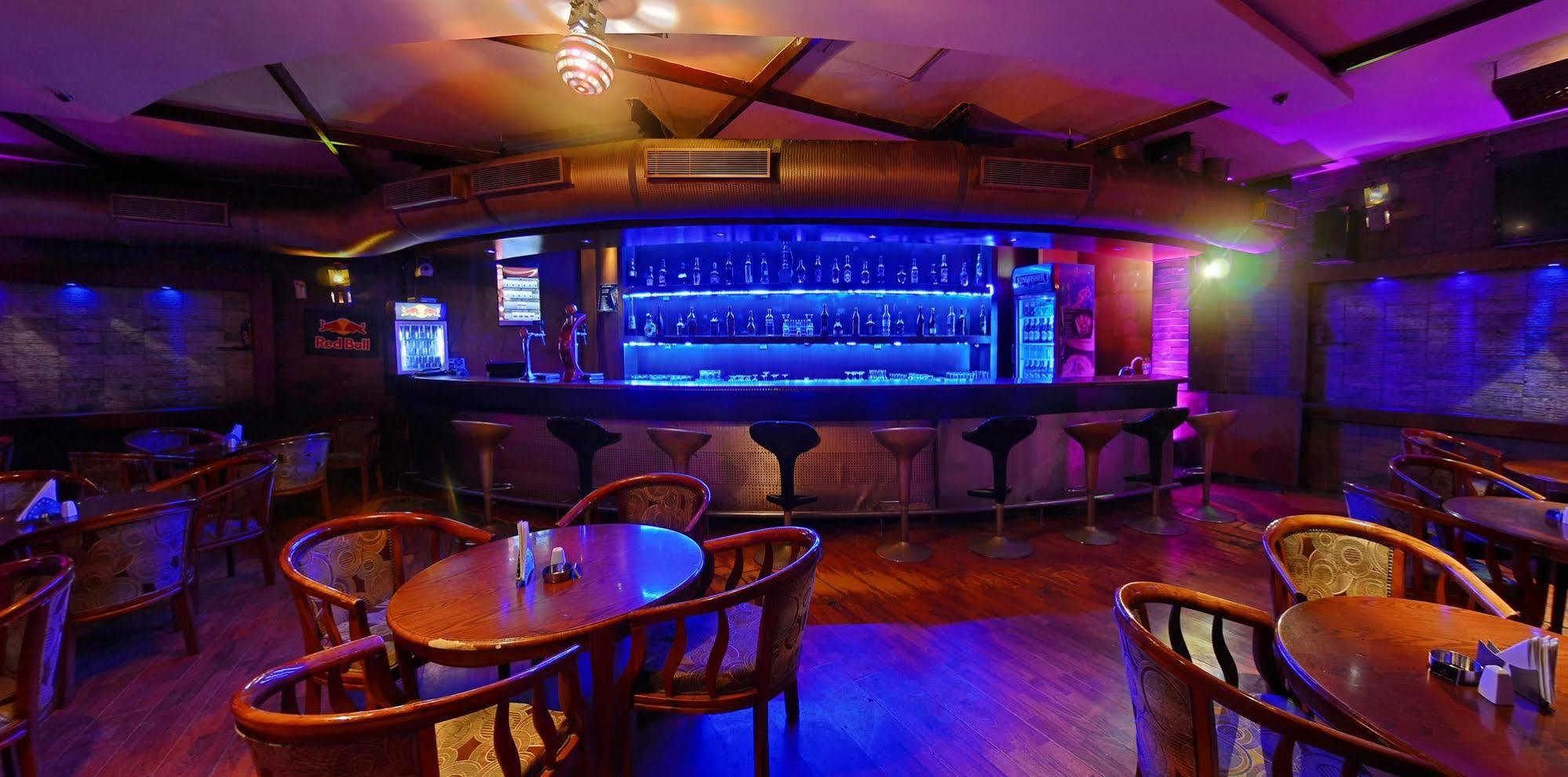 Hotel Super Townhouse Koyambedu 4*