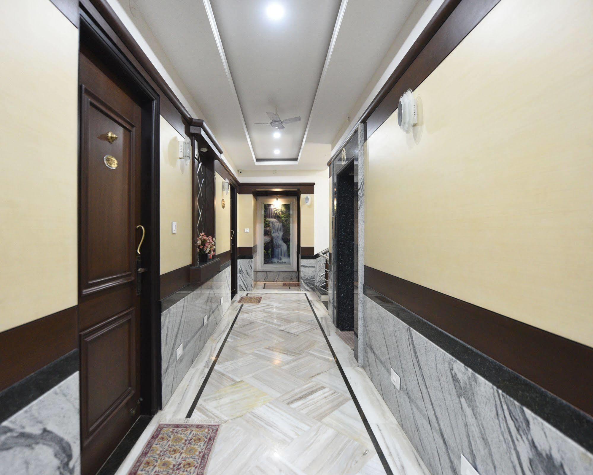 Sai Enclave Hotel 3*