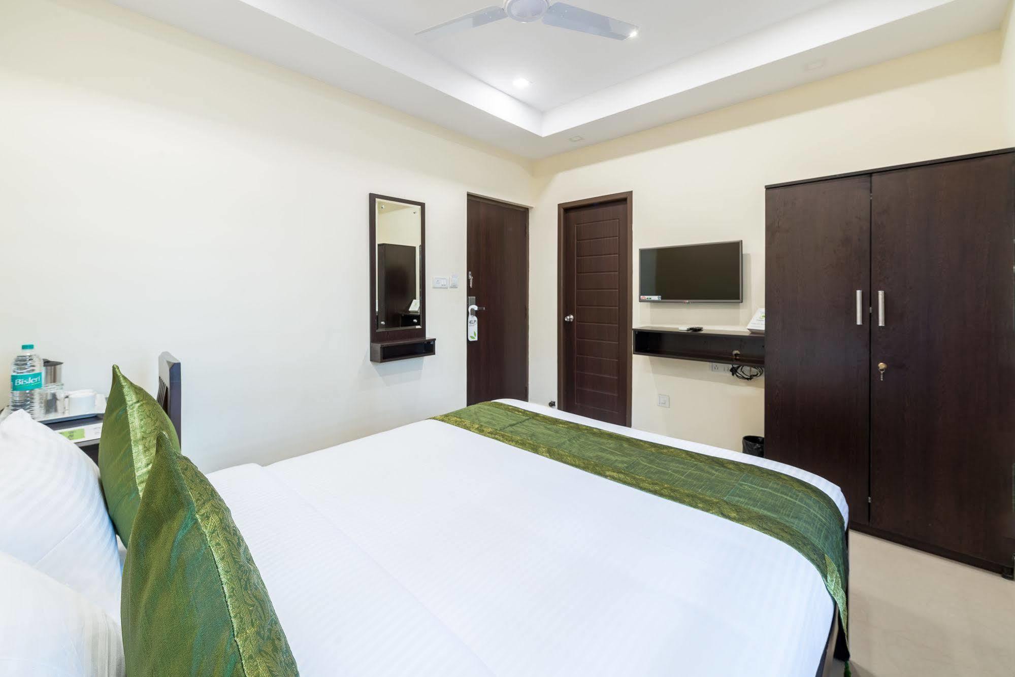 Hotel Treebo Trend Adin Residence Chennai
