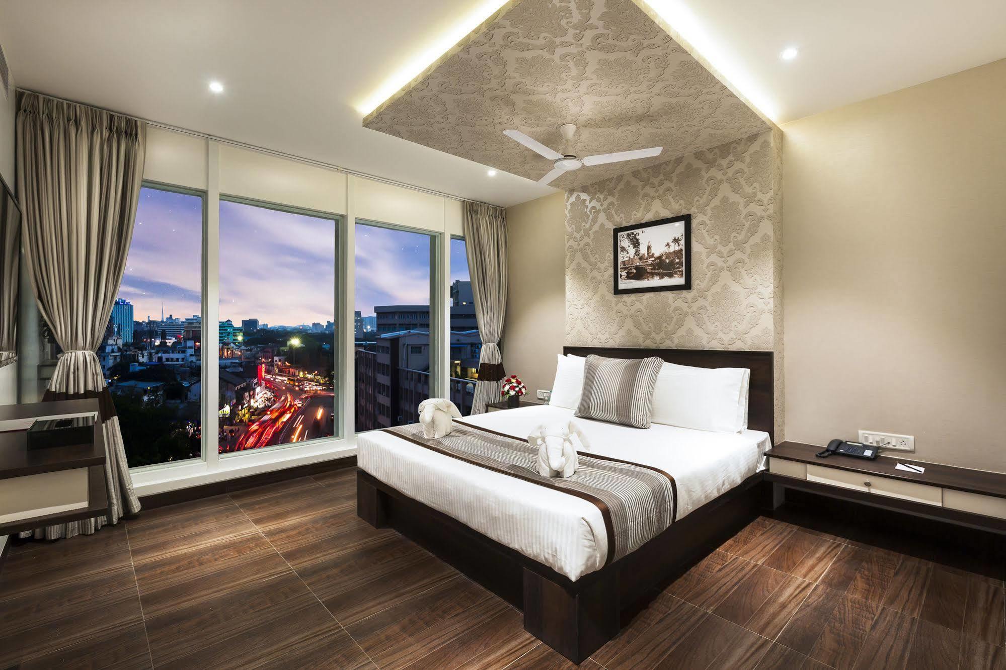 The Lotus Sameera Hotel 3*
