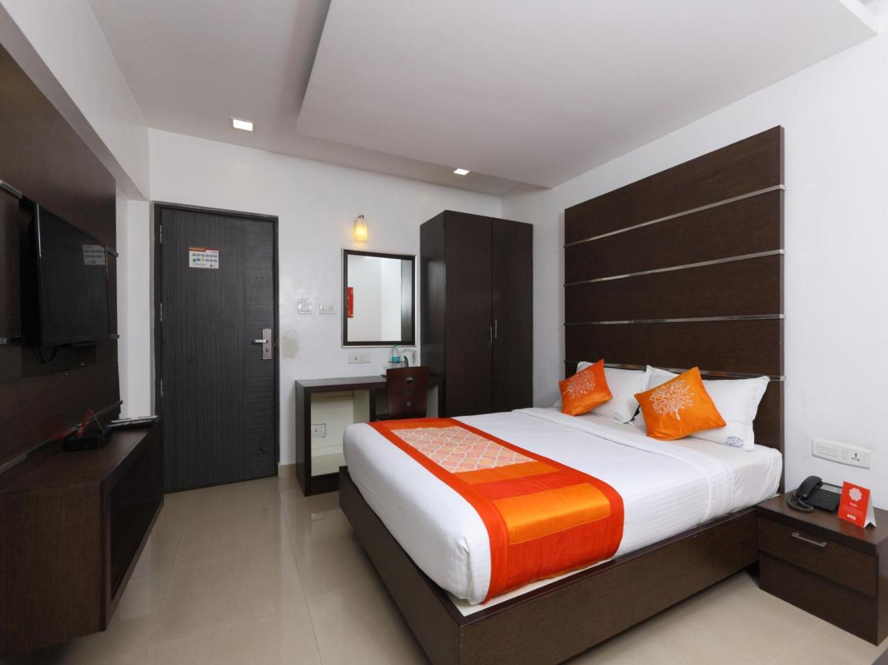 Acomodação com café da manhã  Nachiappa Residency 3*
