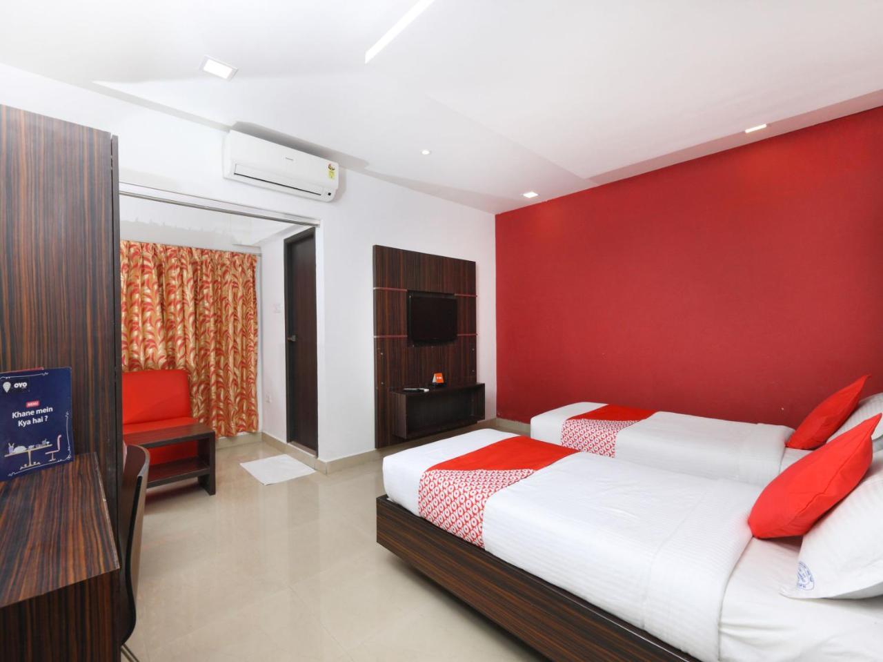 Acomodação com café da manhã  Nachiappa Residency Chennai