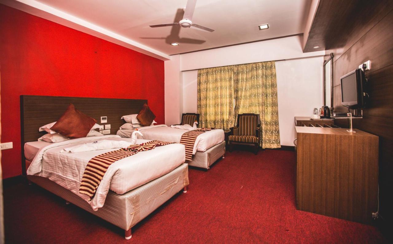 Shelter Hotel 3*