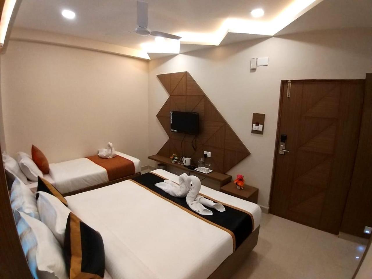 Hotel Grand Elegant Chennai