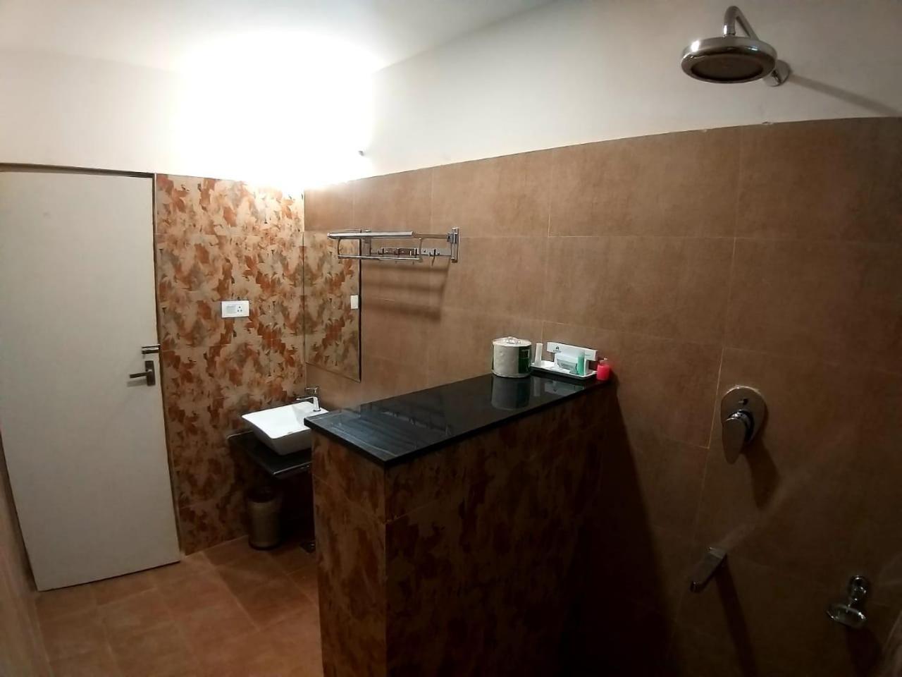 Hotel Grand Elegant 3*