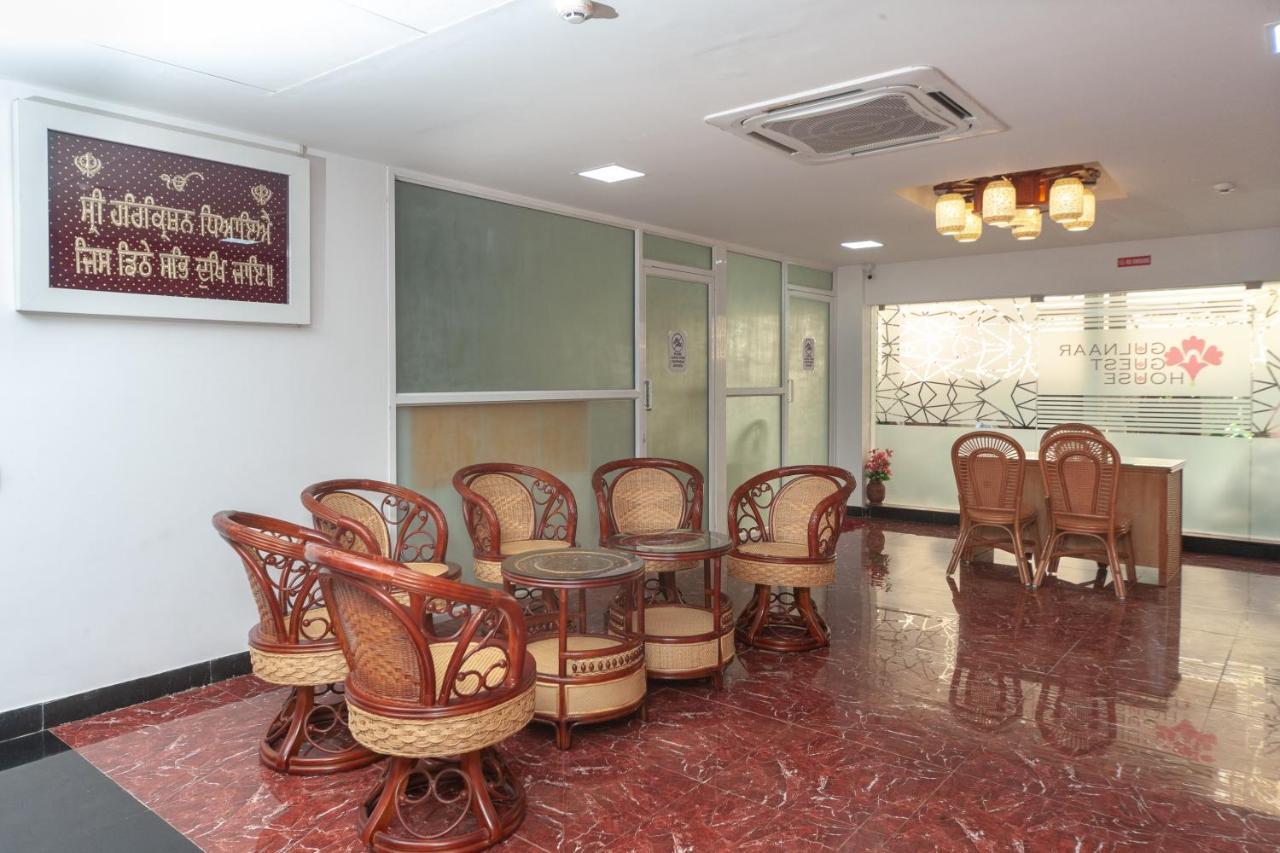 Collection O 22588 Gulnar Near Apollo Hospital 3*