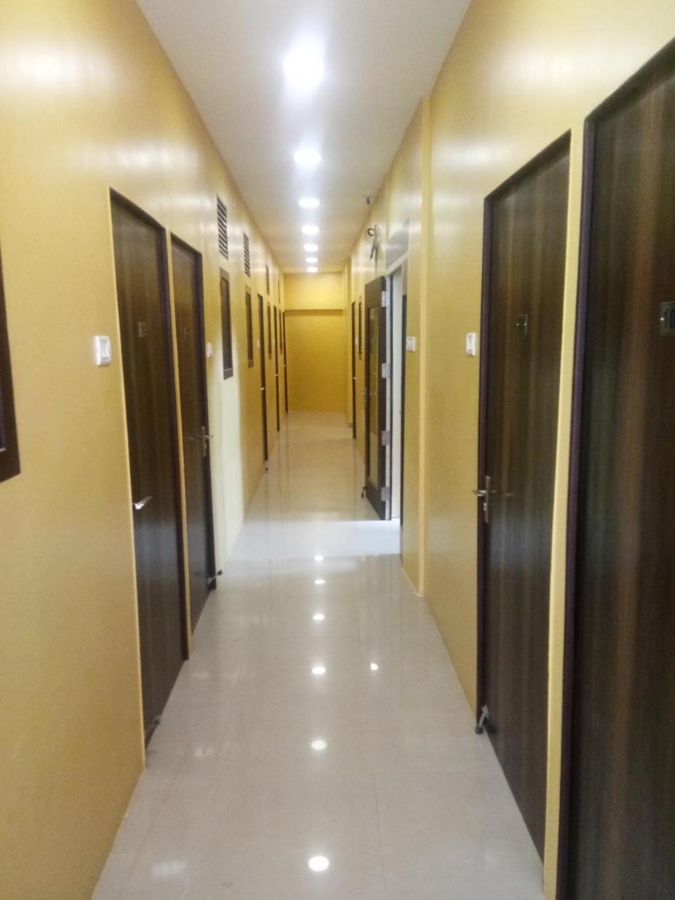 Hotel Rb Residency Amb Chennai