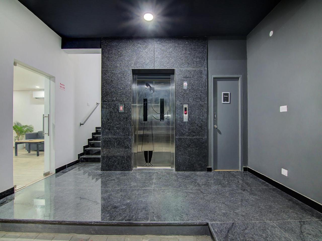Oyo Townhouse 43 Anna Nagar Hotel