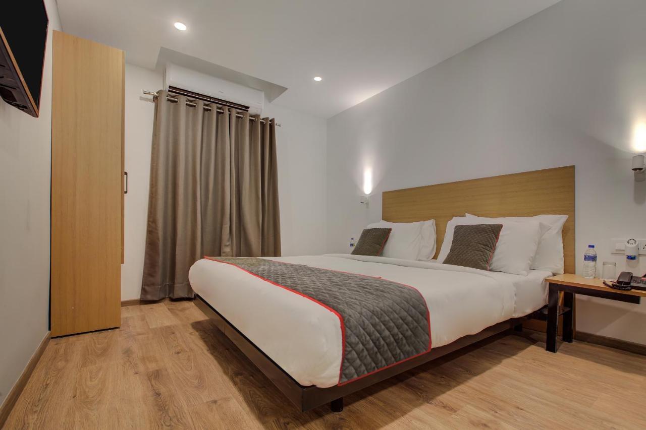 Hotel Oyo Townhouse 052 Tidel Park Adyar