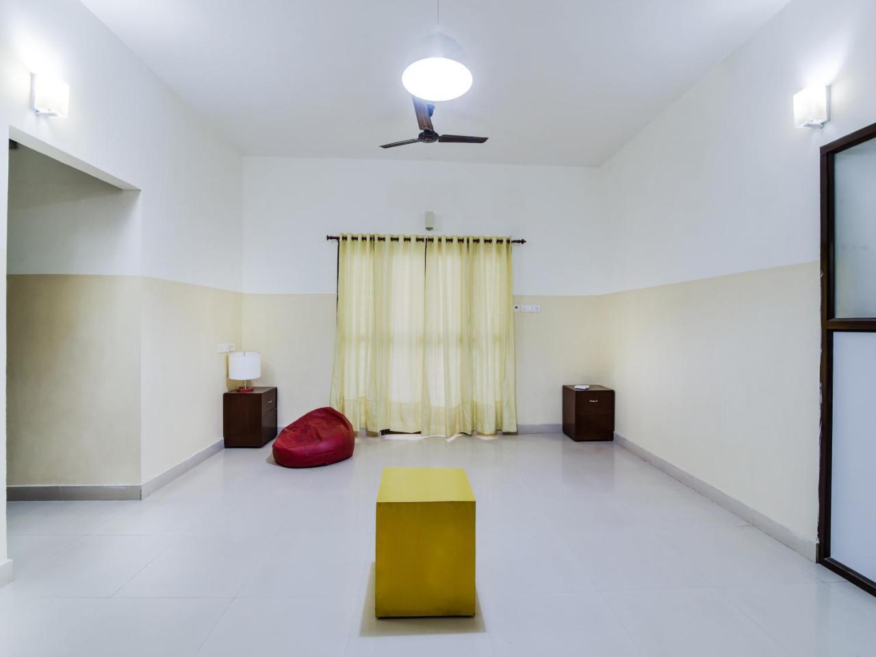 Hotel Oyo Flagship 324 Velachery Madipakkam Chennai