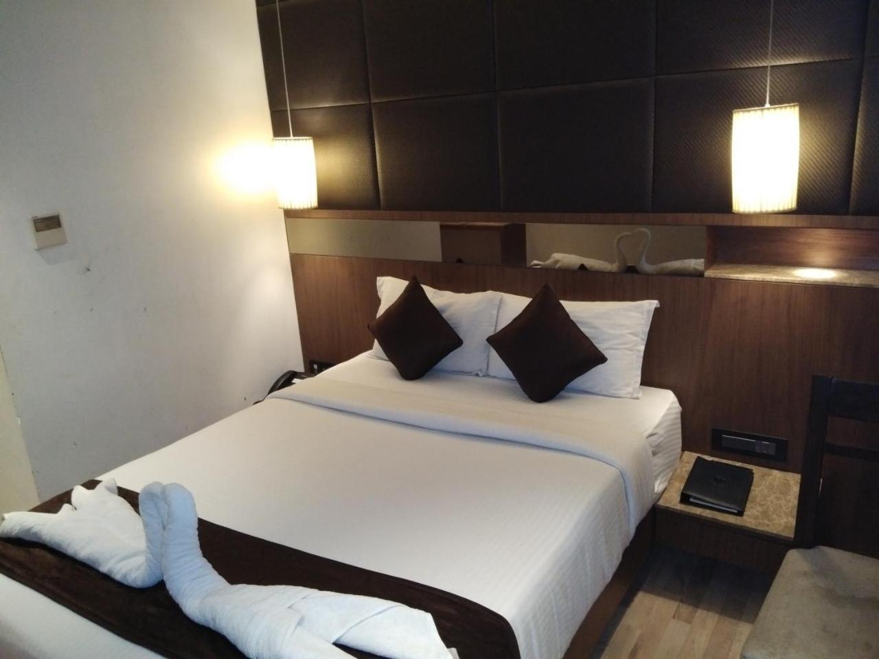 Urvashi Residency Hotel