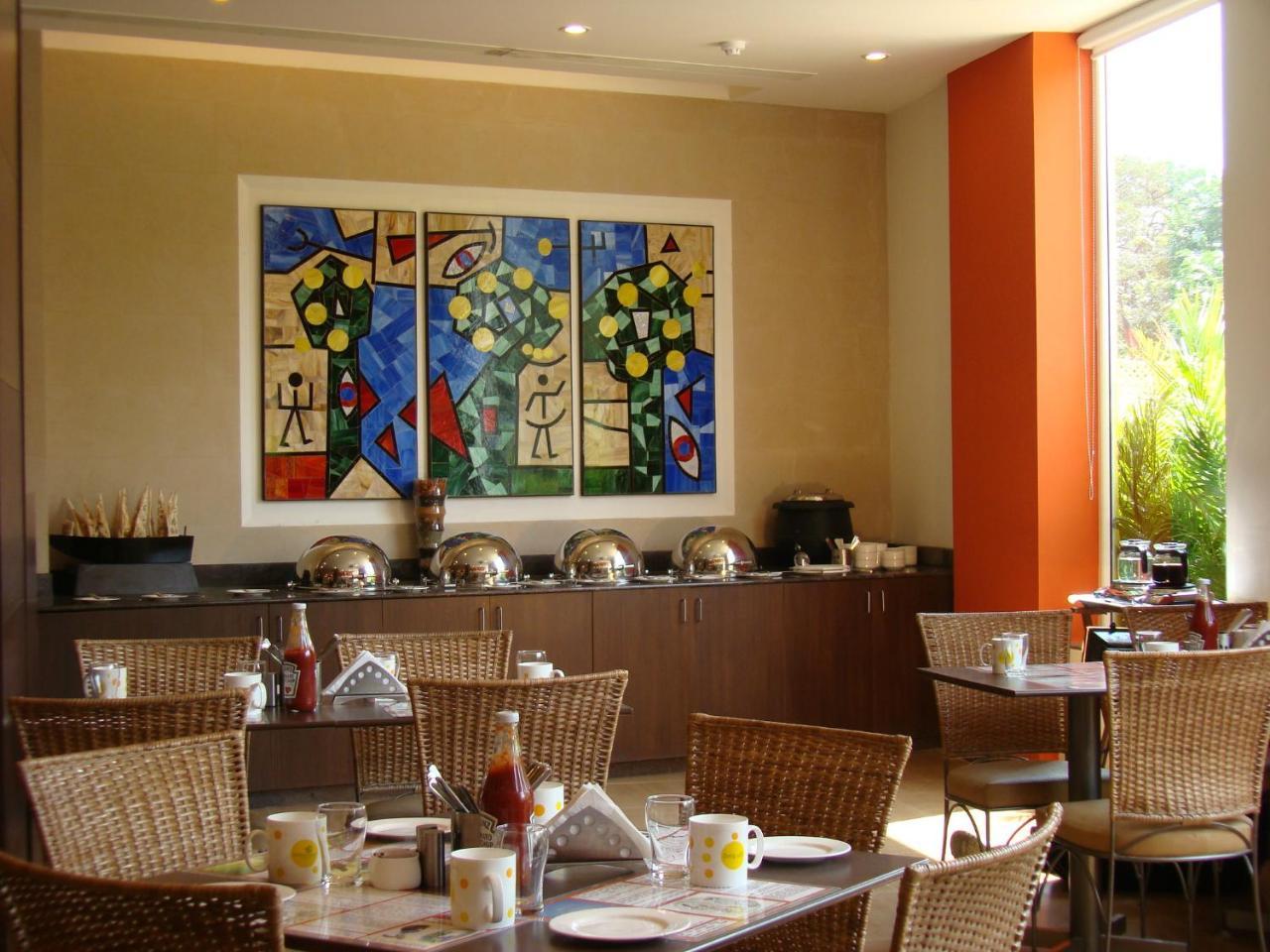 Lemon Tree 4* Chennai
