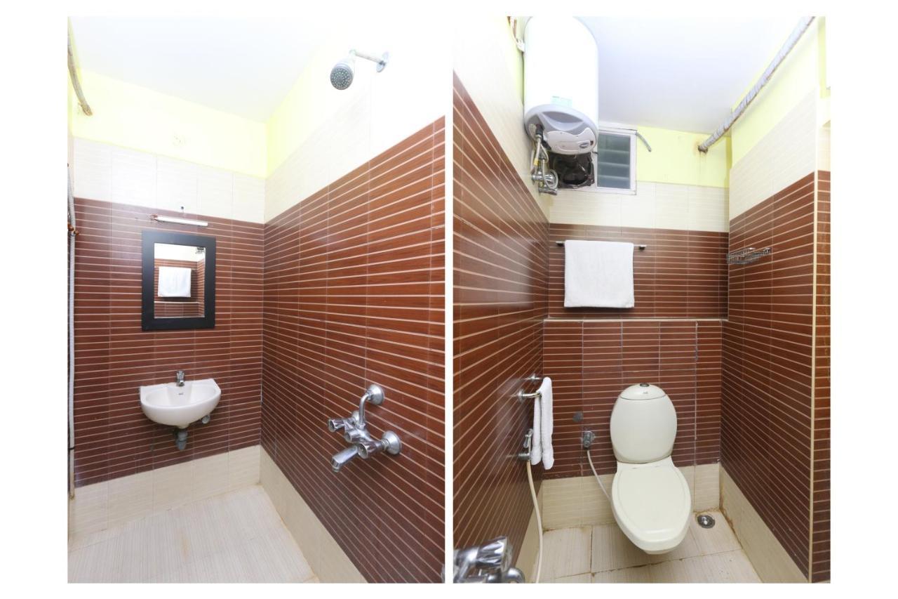 Oyo 8973 Velachery Hotel