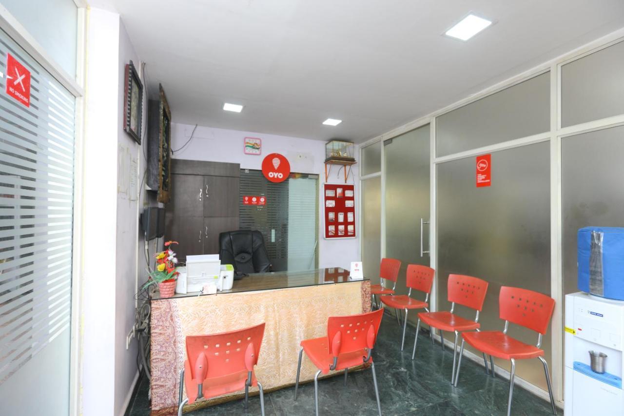 Oyo 8973 Velachery 3* Chennai