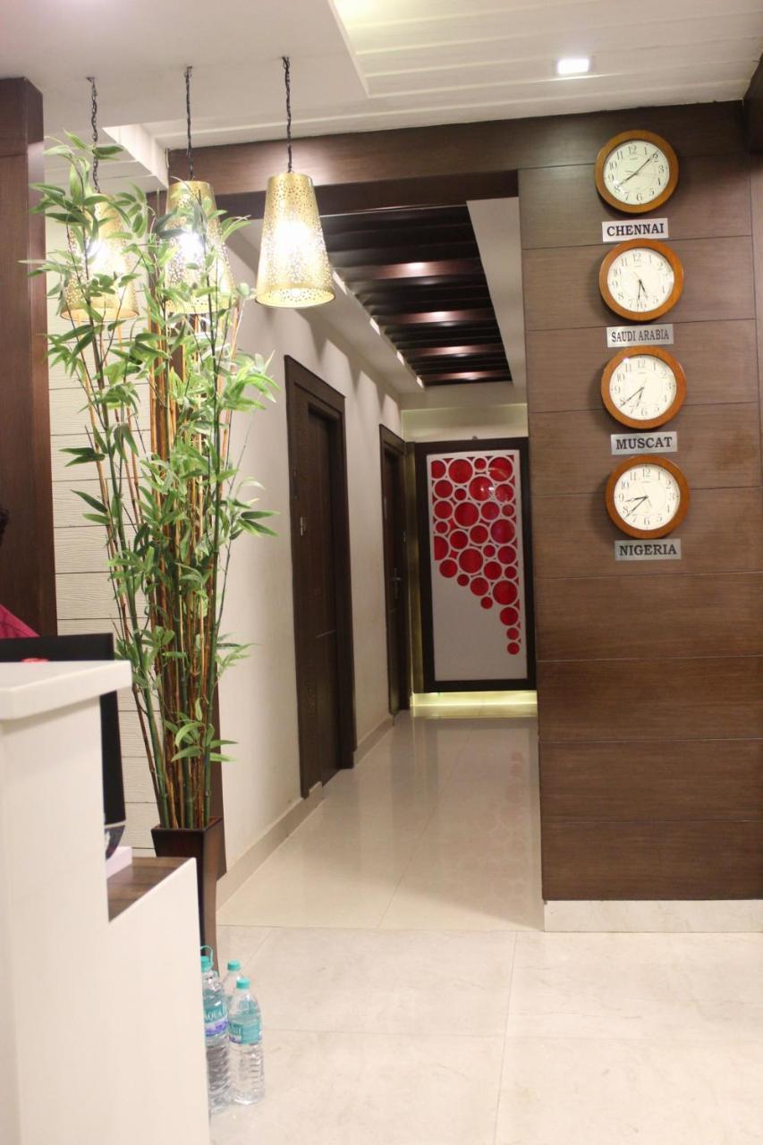 Sky Gate Hotel Near Apollo Main, Women'S & Children'S Us Consulate Sankara Netralaya Goethe Institute Prestigepalladium Shastri Bhavan Senmozhi Poonga Raj Ratnam Stadium Taj Coromandal India Oil Bhavan Dr Mohan'S Diabetics Vac Chennai 2*