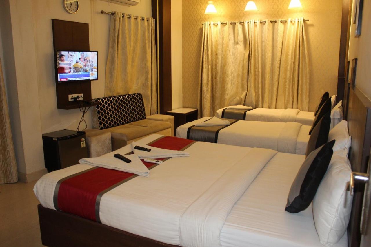 Sky Gate Hotel Near Apollo Main, Women'S & Children'S Us Consulate Sankara Netralaya Goethe Institute Prestigepalladium Shastri Bhavan Senmozhi Poonga Raj Ratnam Stadium Taj Coromandal India Oil Bhavan Dr Mohan'S Diabetics Vac Chennai 2* Chennai