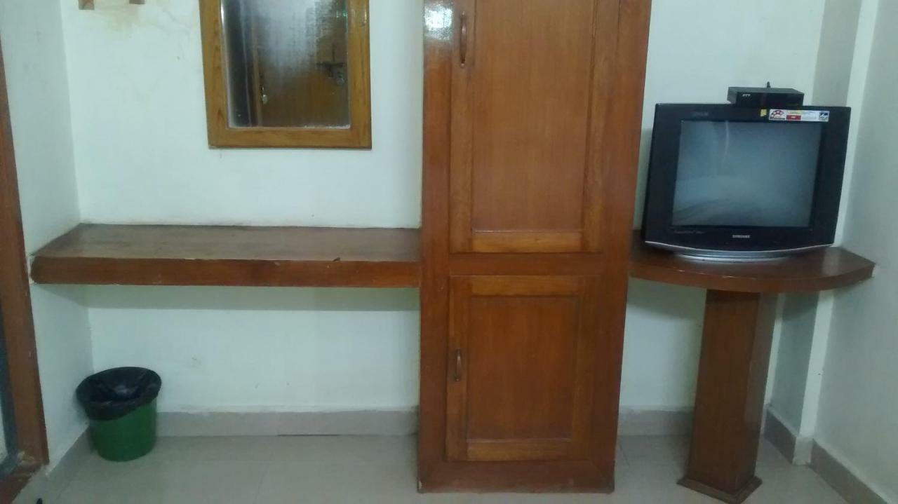 Guest house Central Saphire Residency