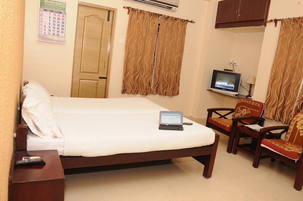 Gemini Residency Hotel