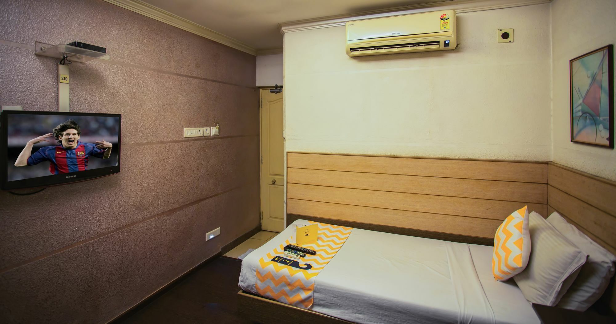 Hotel Fabhotel Flamingo Anna Nagar Chennai