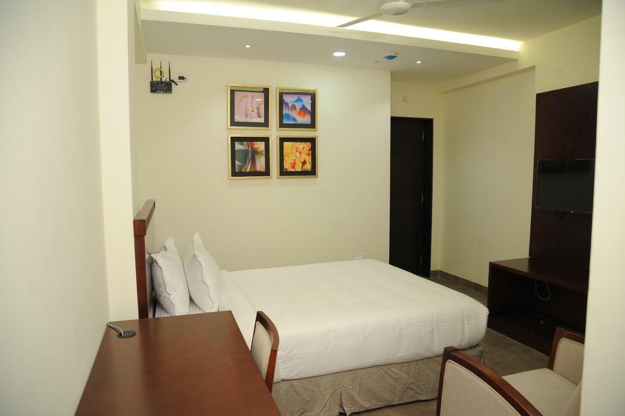 Apartment Bay Service