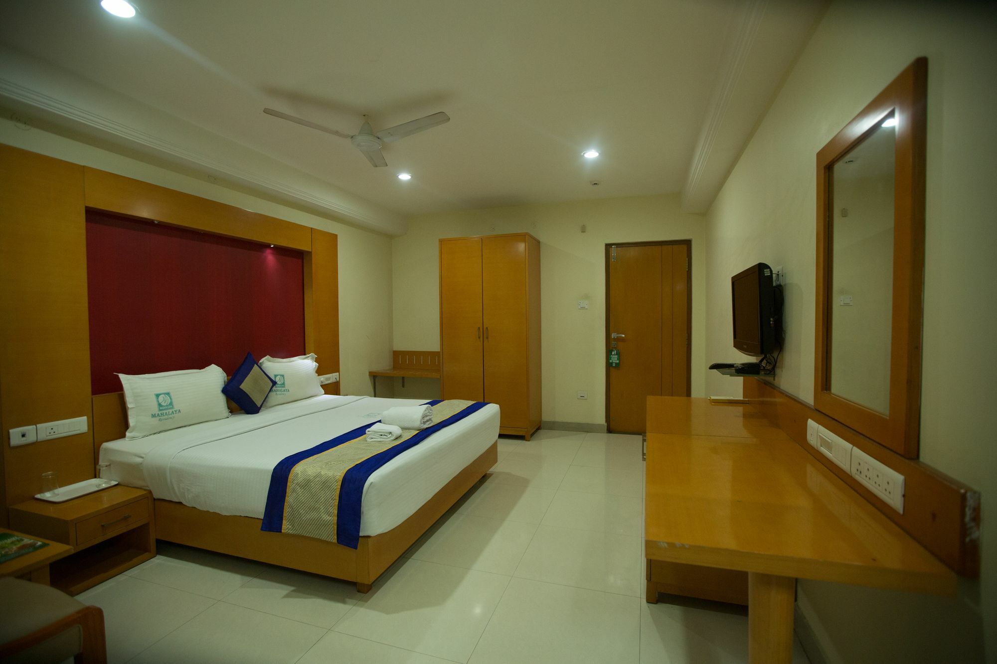 Fabhotel Prime Mahalaya Residency - Nr Pallavaram Railway Station