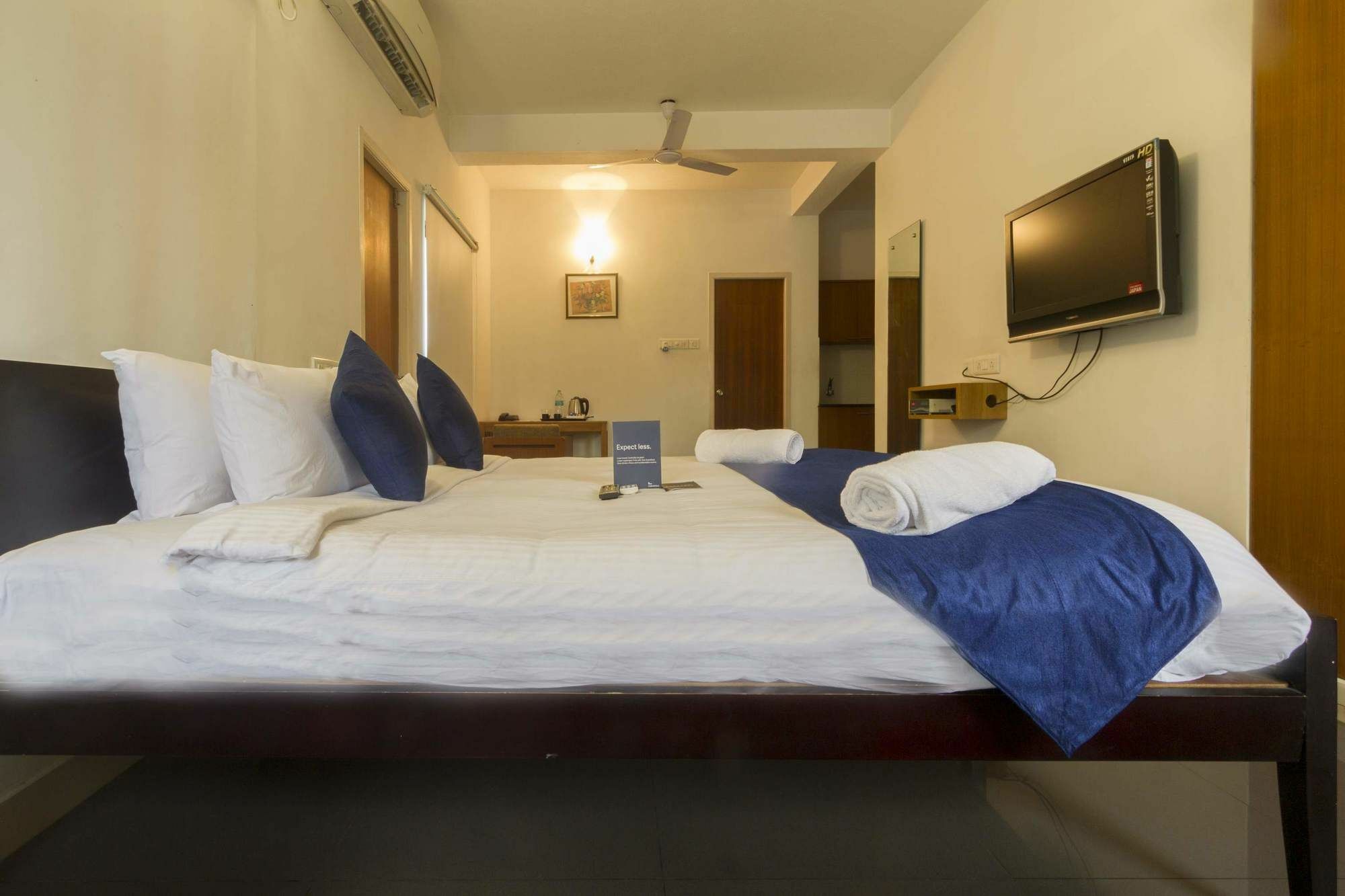 Hotel Capital O 35927 Comfort Suites