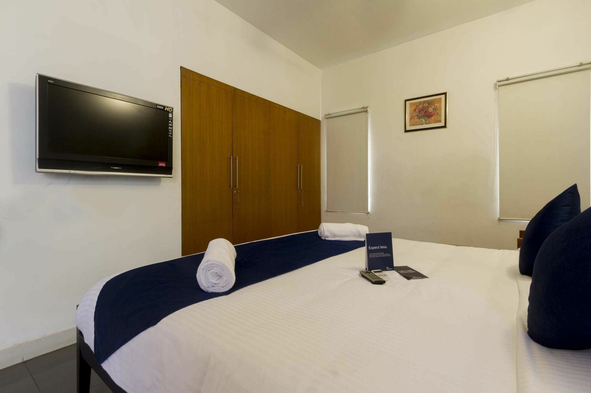 Hotel Capital O 35927 Comfort Suites 3*
