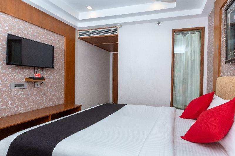 The Vijay Park - Airport Hotel 3*