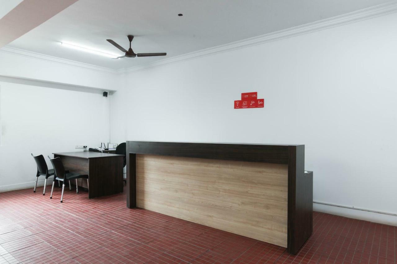 Oyo 47969 Red Shield * Chennai