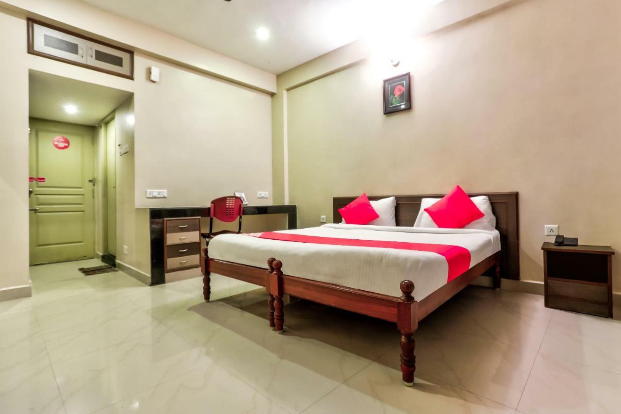 Oyo 8062 Raj Residency Chrompet Homestay