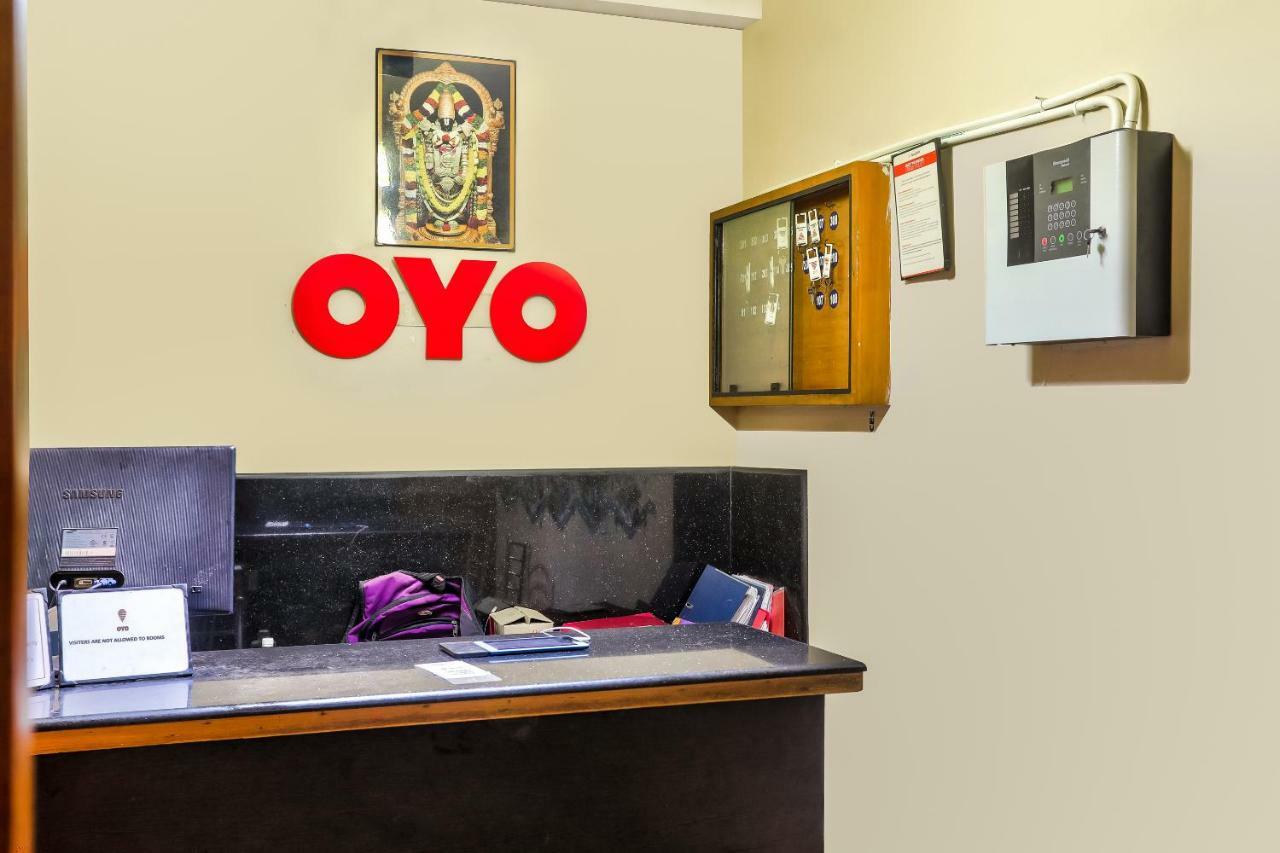 Oyo 8062 Raj Residency Chrompet