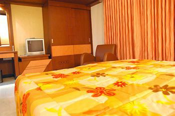 Fabhotel Prime Deluxe 3*