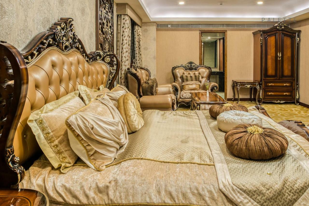Le Palace Hotel