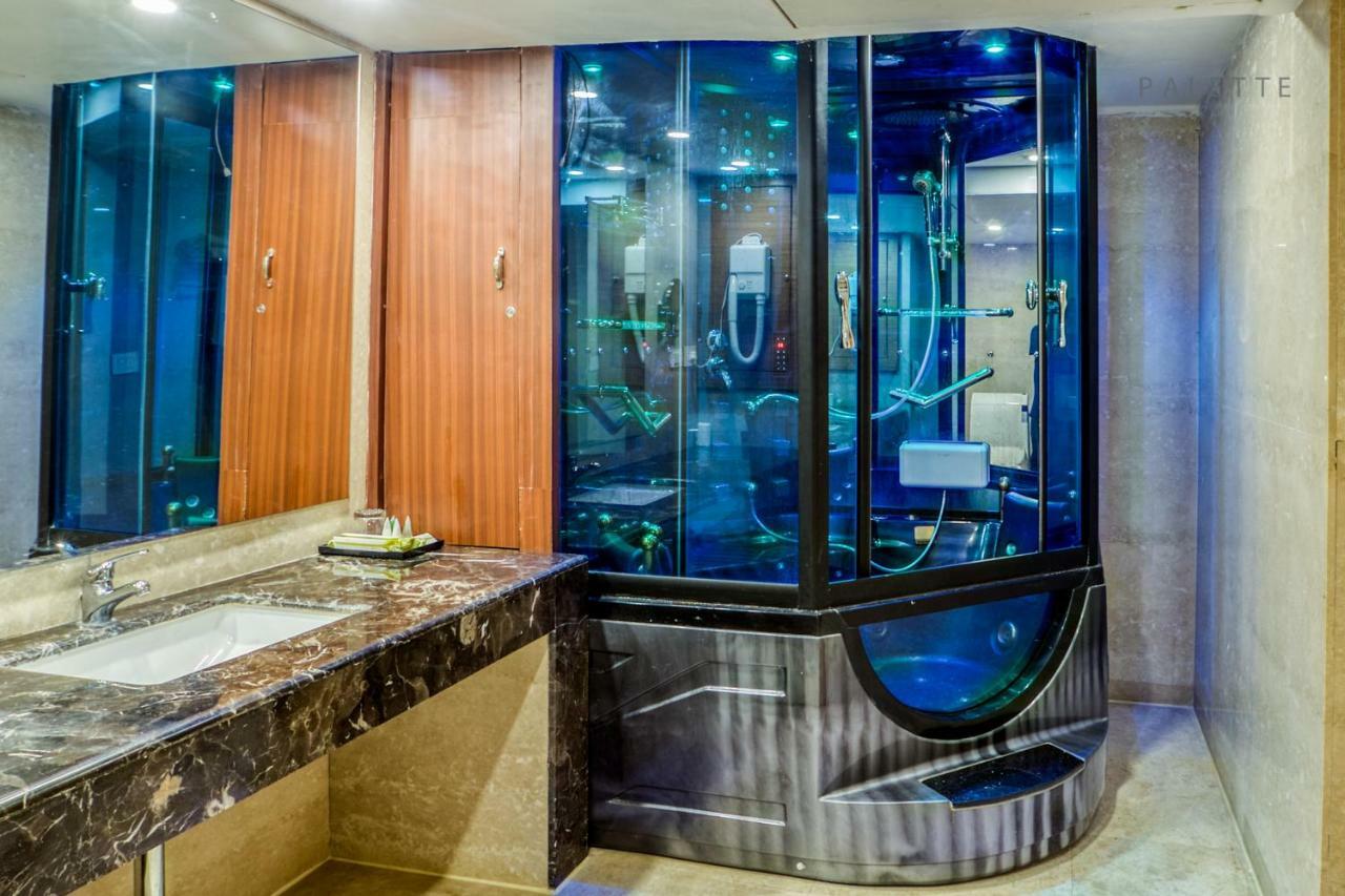 Hotel Le Palace 3*