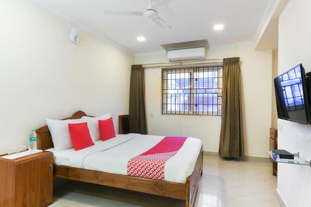 Oyo 47969 Red Shield Chennai