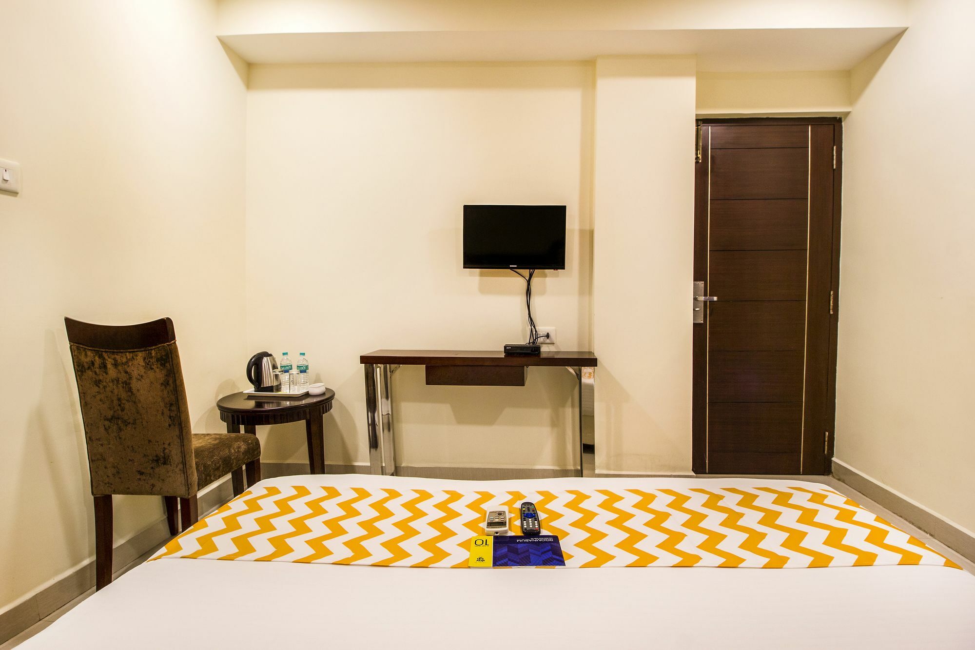 Hotel Fabhotel Alreef Residency Chennai