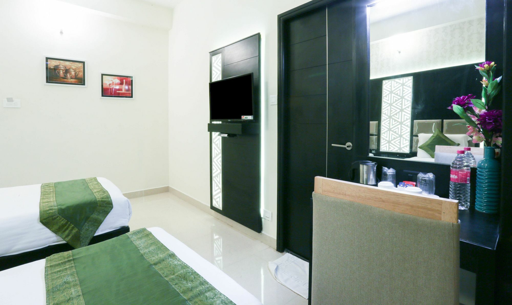 Treebo Emirates Residency Hotel Chennai