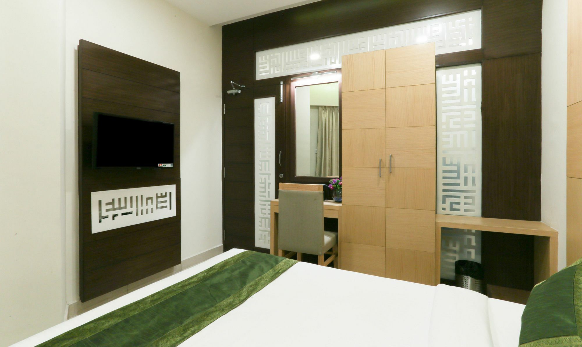 Treebo Emirates Residency Chennai