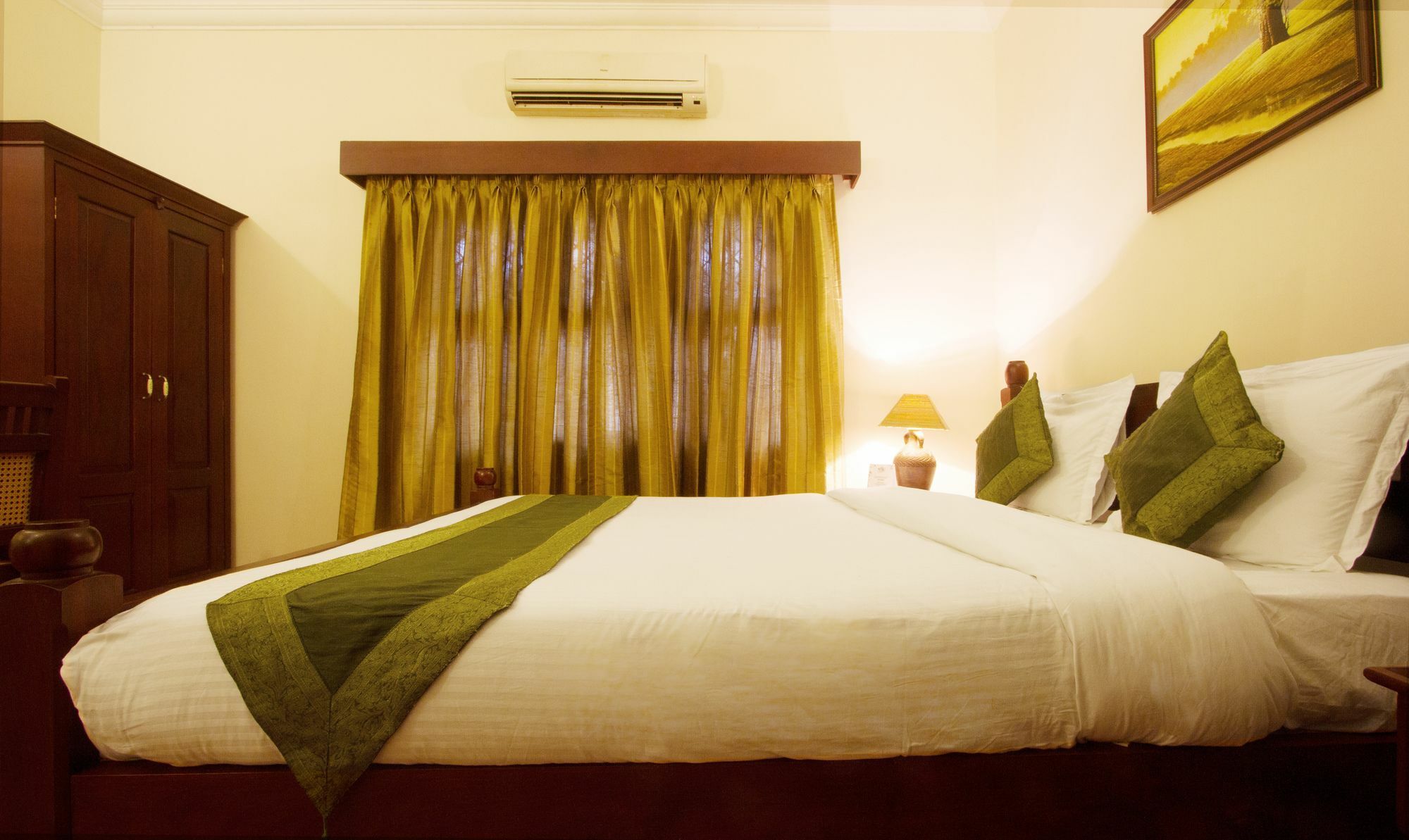 Hotel Treebo Trend Niketana 3*