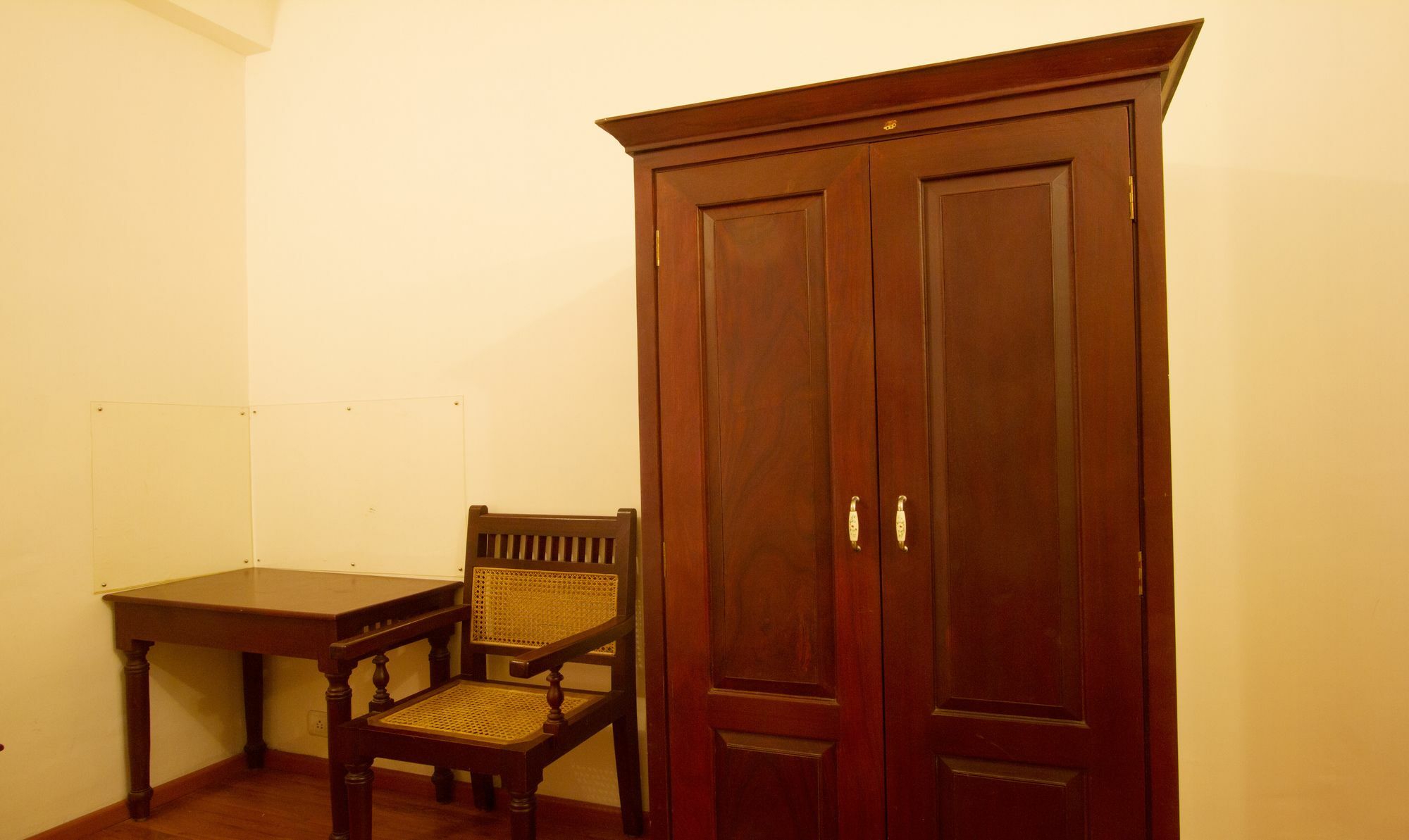 Treebo Trend Niketana Hotel Chennai