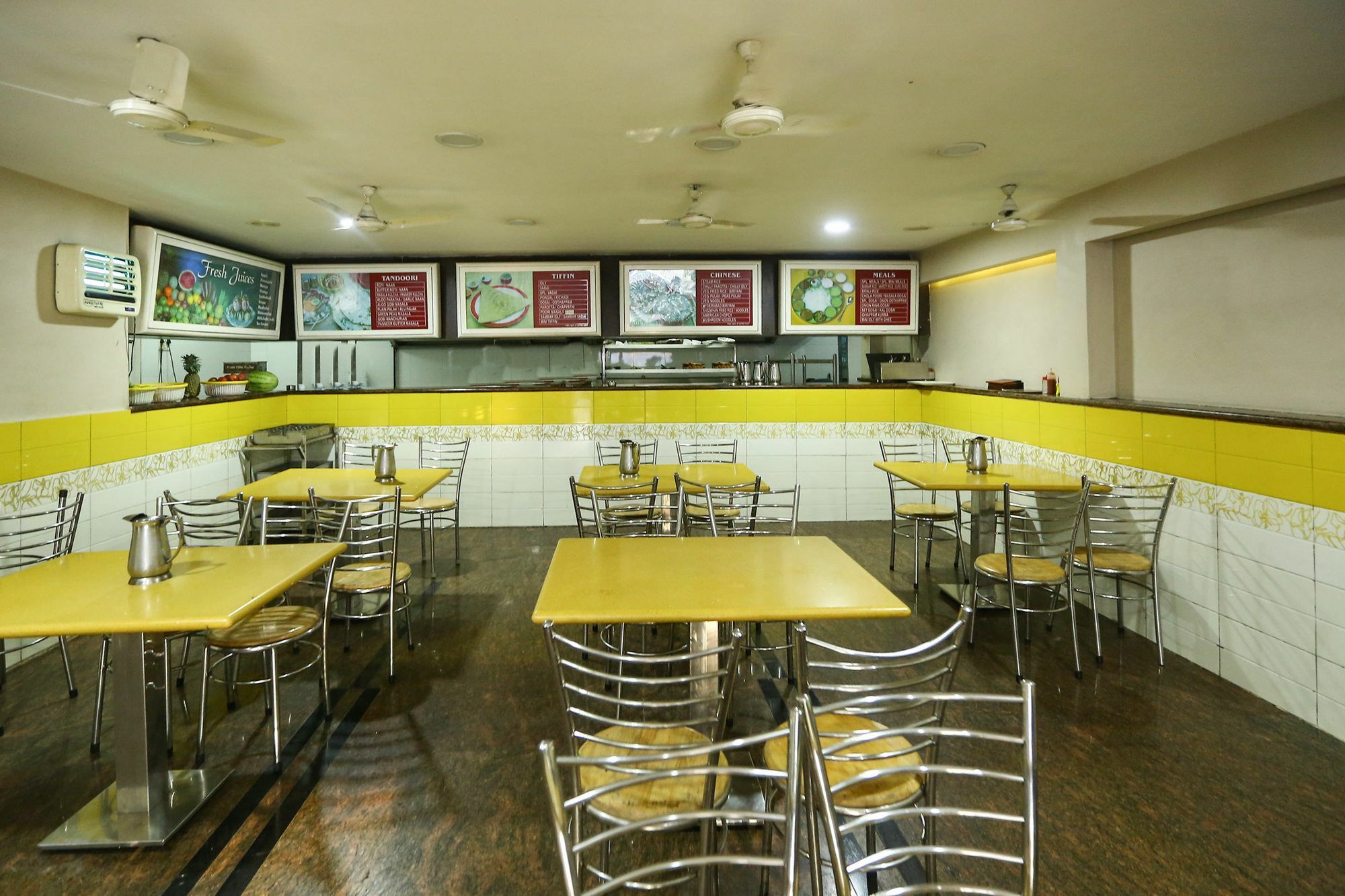 Hotel Oyo 10744 Trade Centre