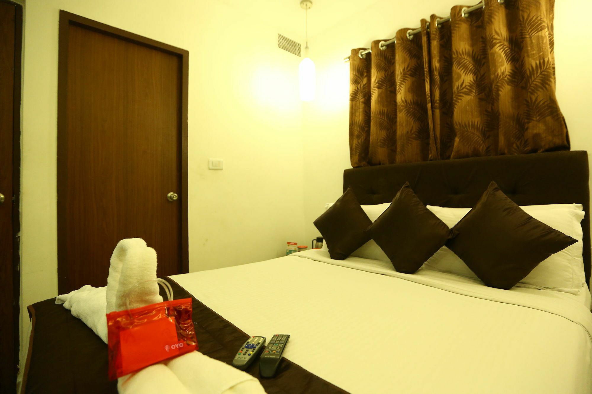 Hotel Oyo 10744 Trade Centre