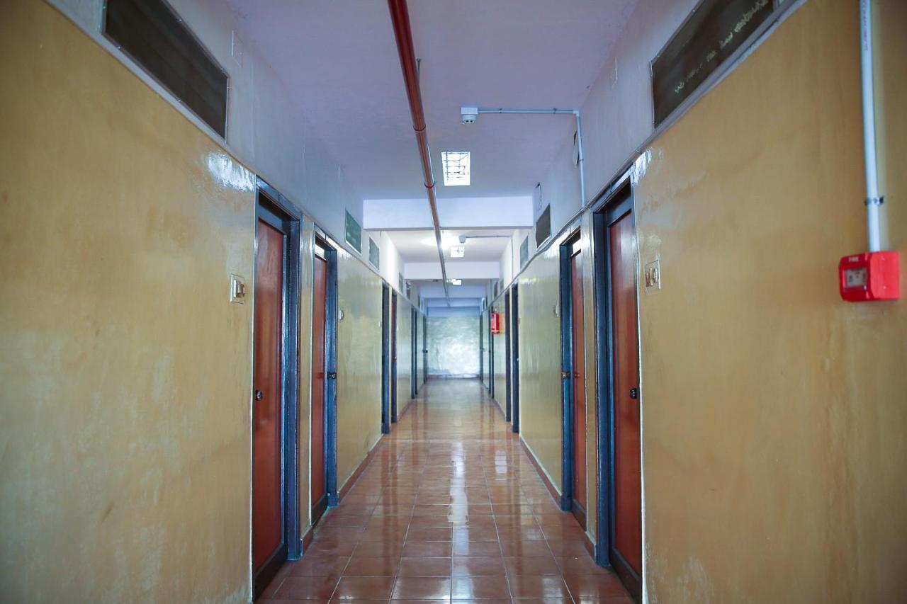 Spot On 41141 Sri Ram Nallamani 3* Chennai