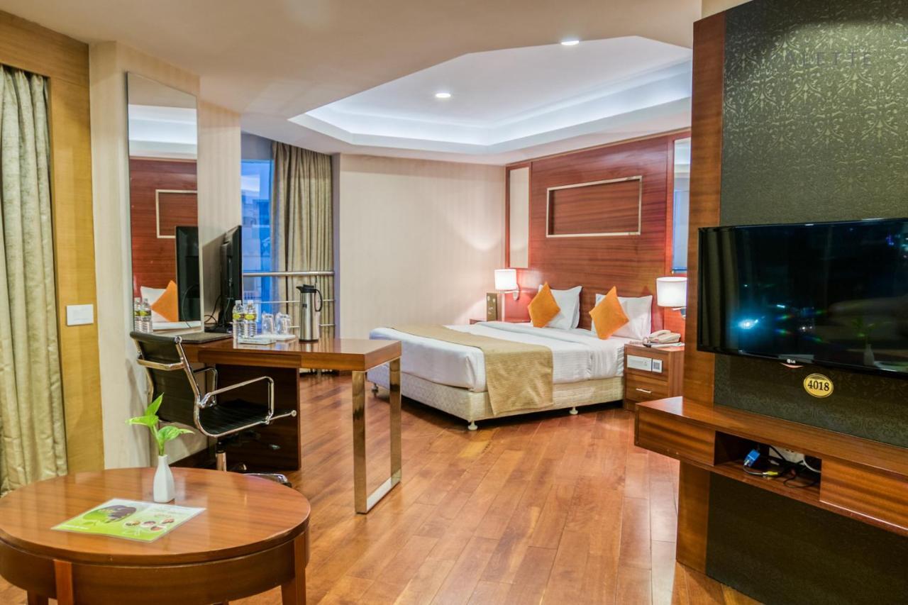 Hotel Le Palace 3*